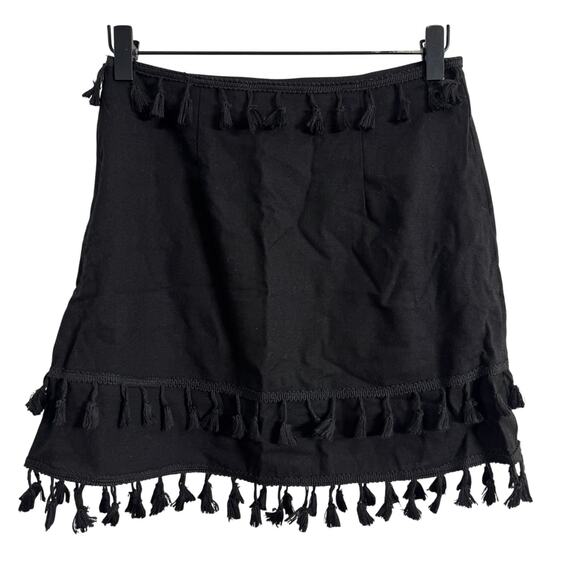 No Brand Dresses & Skirts - Black Tasseled Linen Blend Mini Skirt Size XS